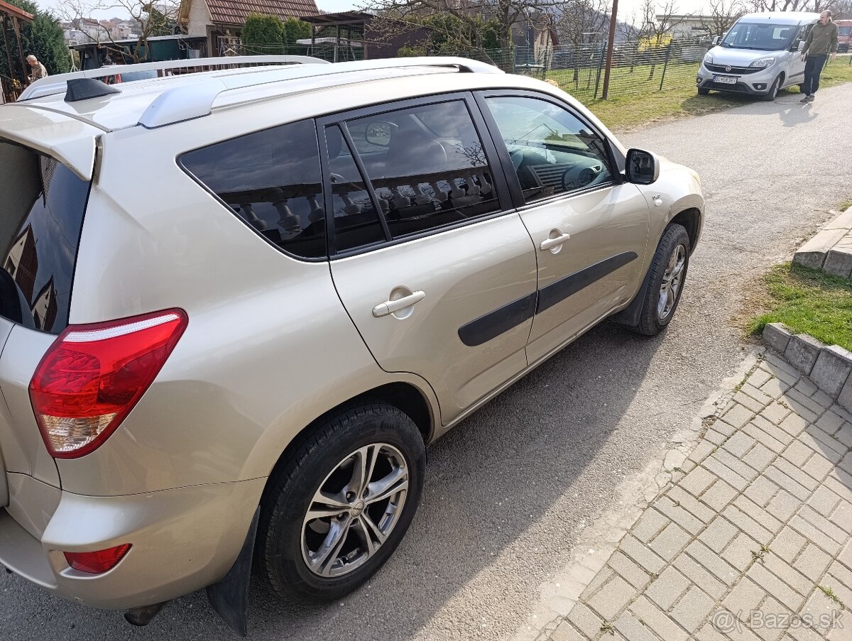 Toyota RAV4 D-D 44 - 3