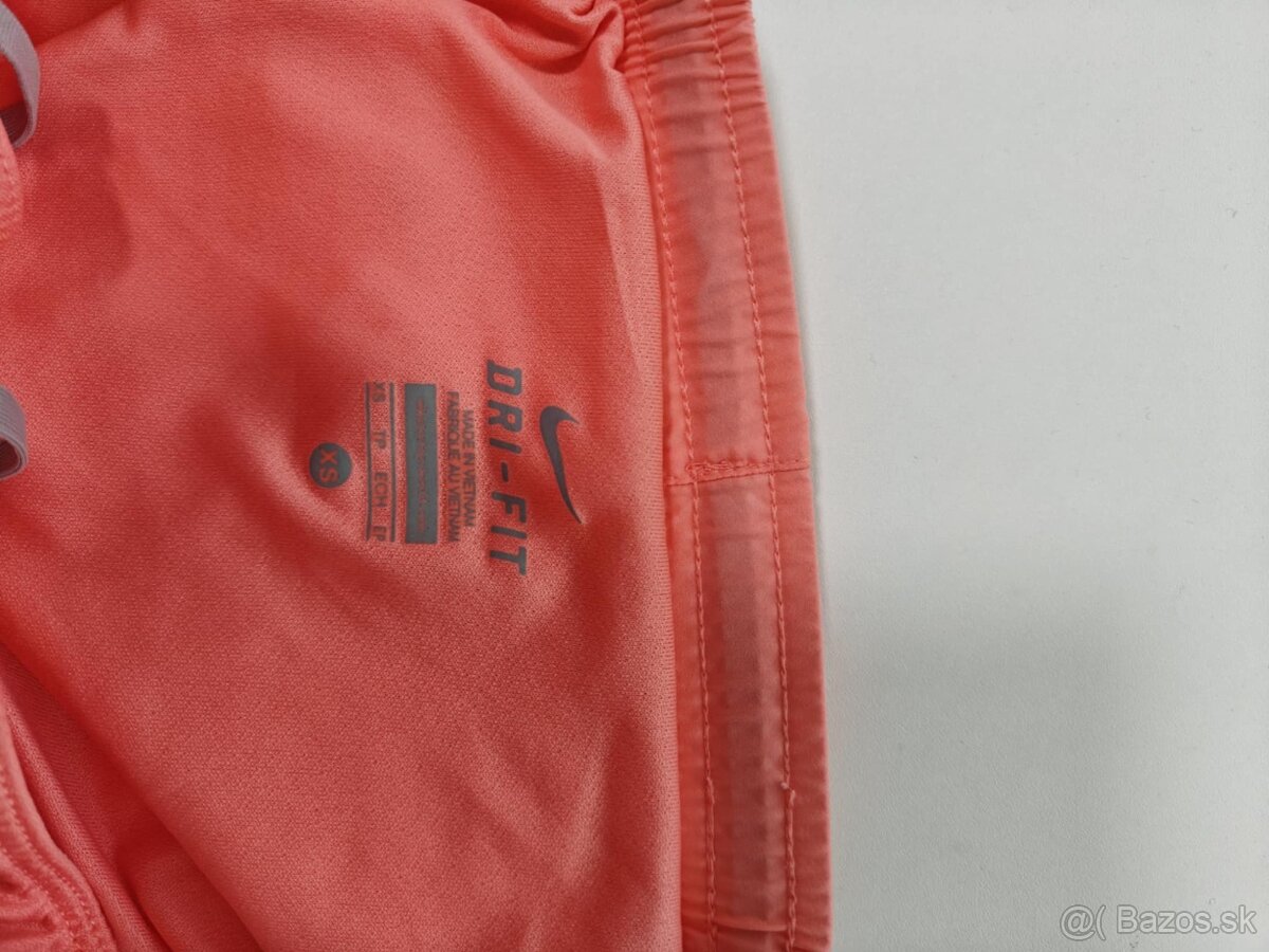 Ružové športové kraťasy - 3