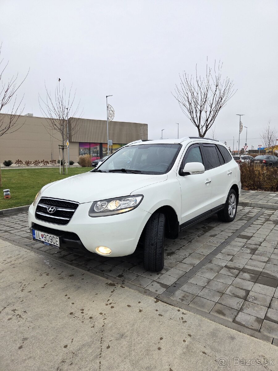 Hyundai Santa Fe • Komfortné a priestranné SUV - 3