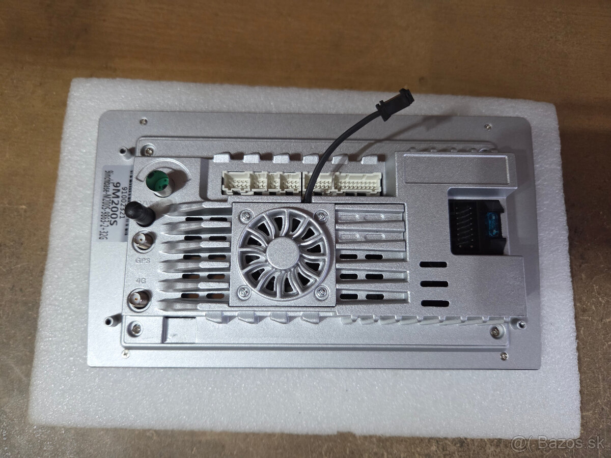 2DIN autorádio s Androidom 9 palcový 8x jadro - 3