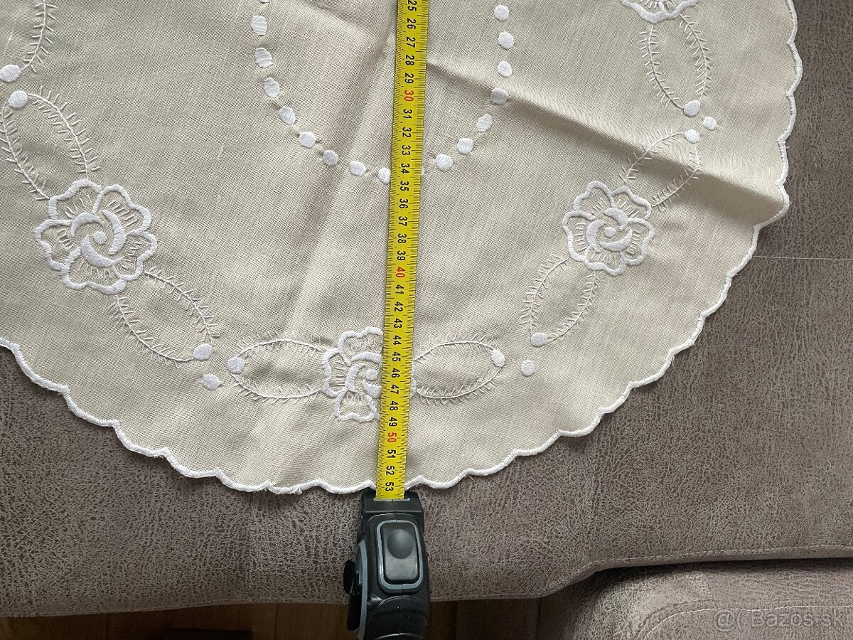 Okrúhly retro obrus - 3