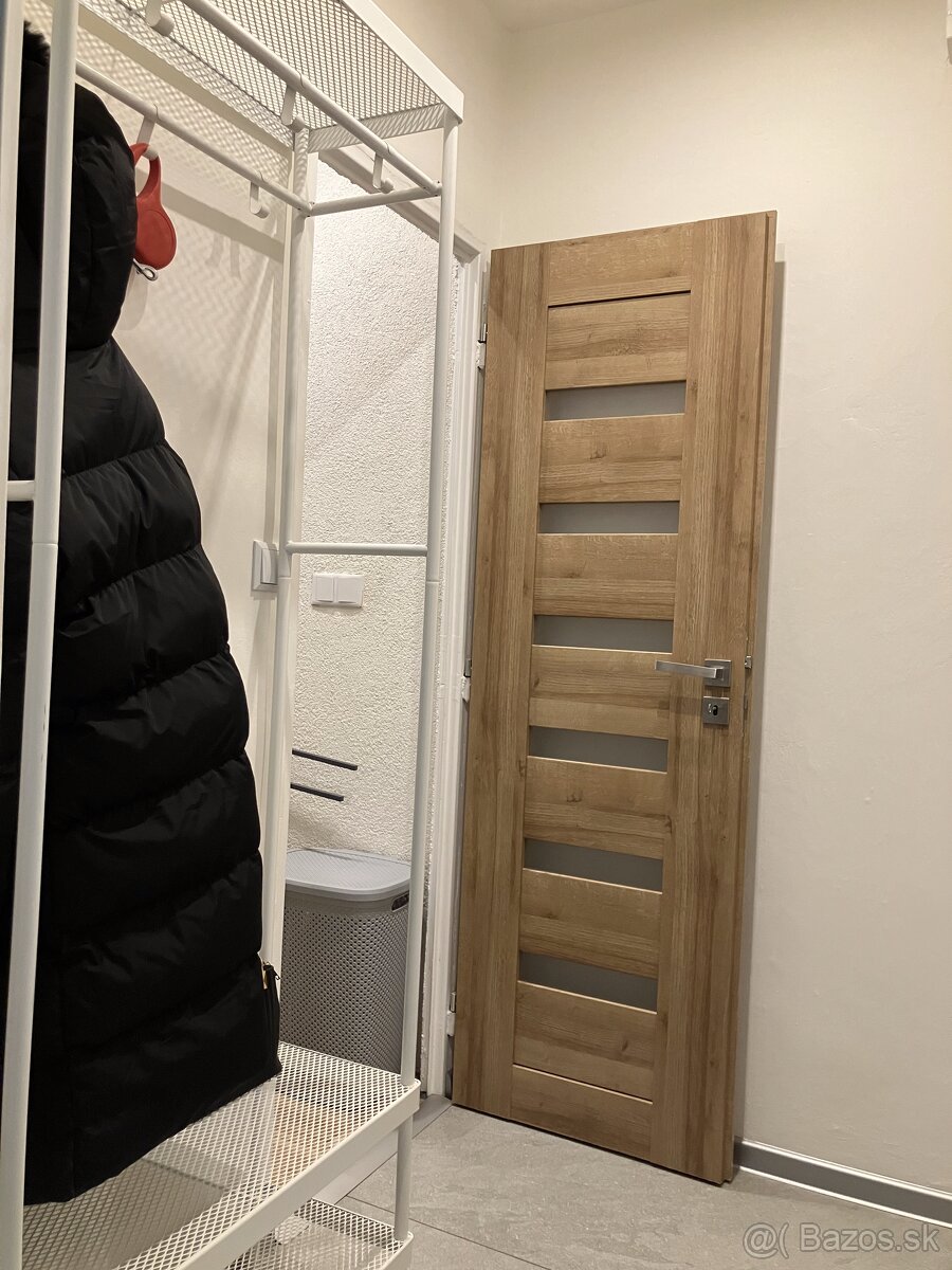 1izbovy byt prenájom - 3
