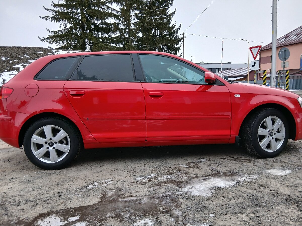 Audi A3 1.6 75kw Sportback automat - 3