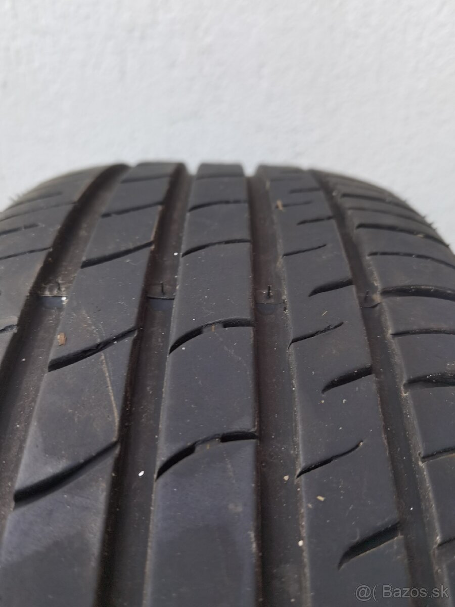 Predám 4ks pneumatiky Nexen - 3