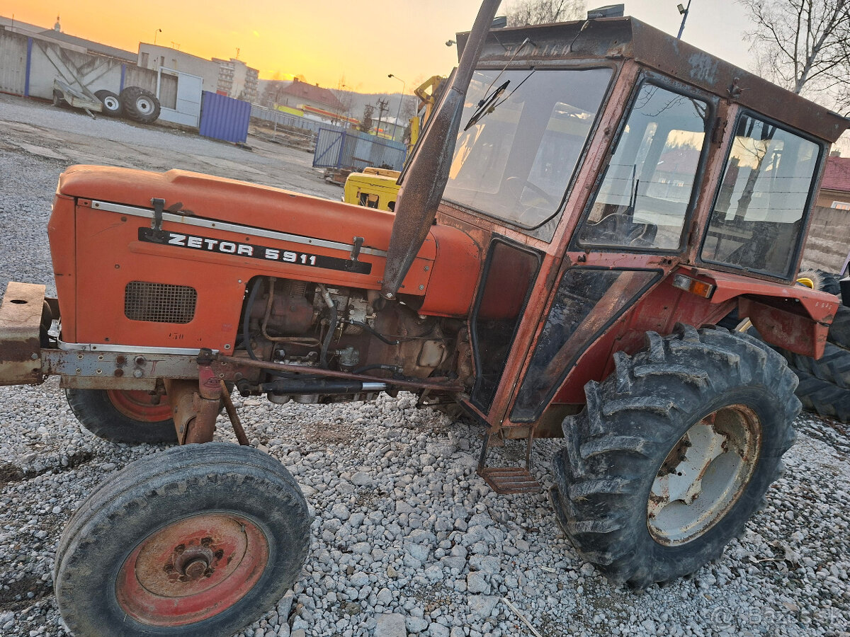 Predam traktor Zetor 5911+servo riadenie - 3