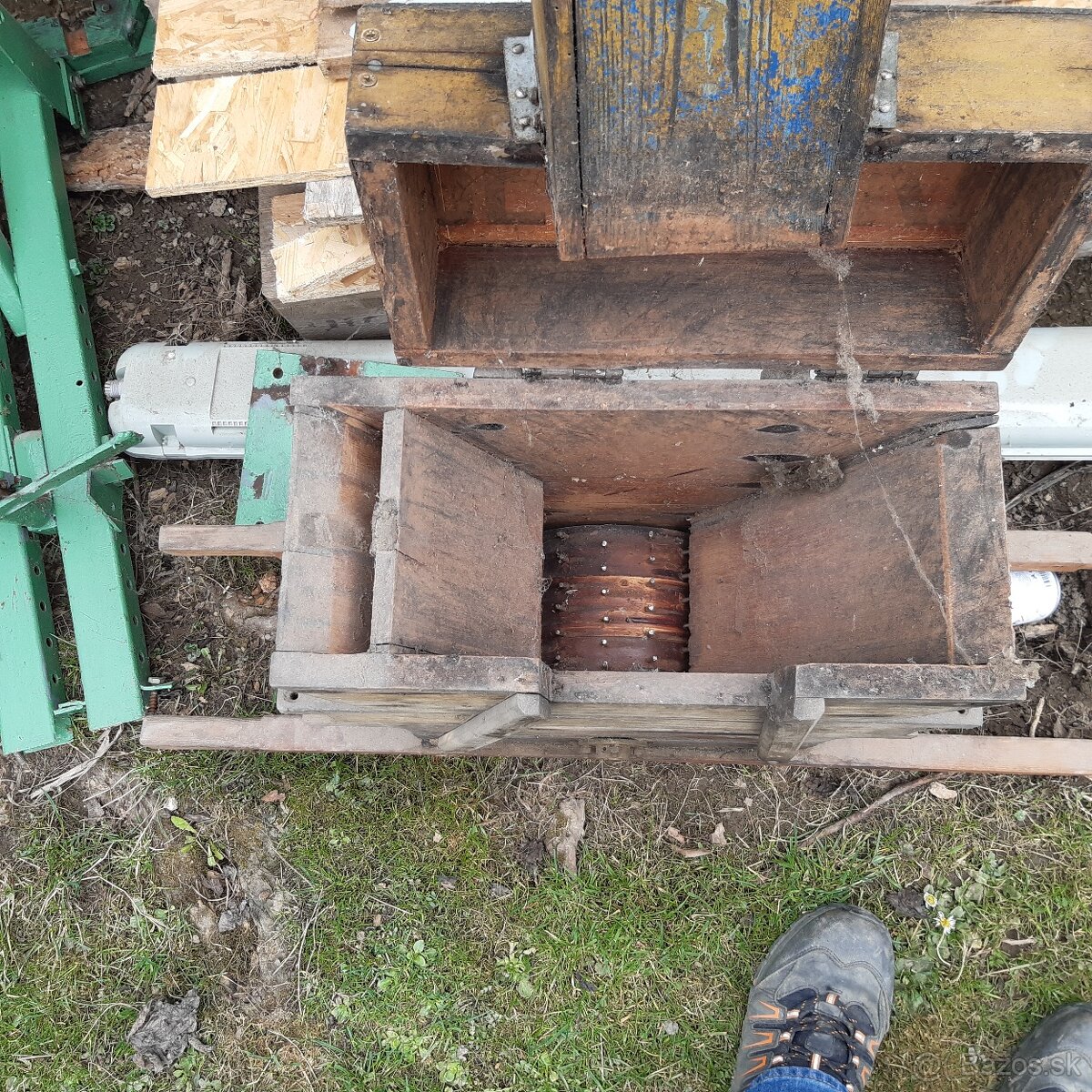 Šrotovník na hrozno - 3