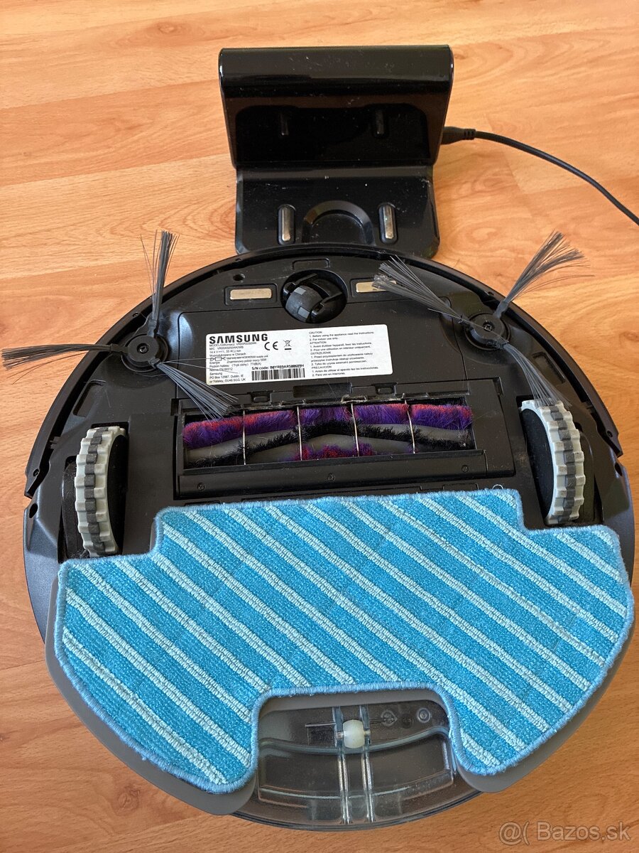 Robotický vysávač Samsung - 3