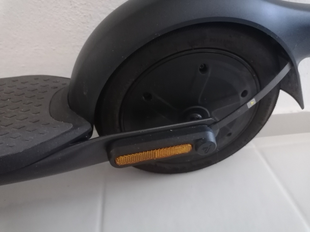 Predám el. kolobežku Ninebot F2 E Segway - 3