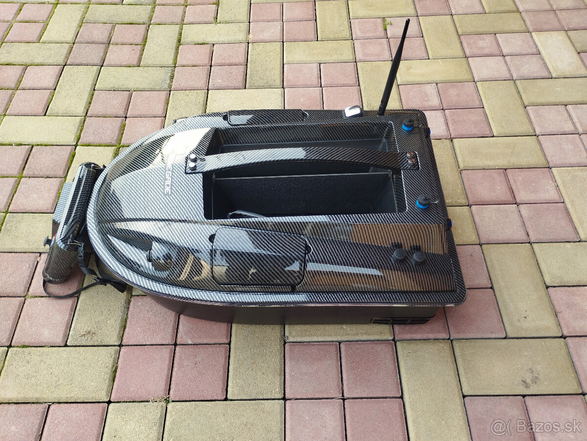 Zavážacia lodka RENEGADE,3 -ročná záruka ,slovenský menu - 3