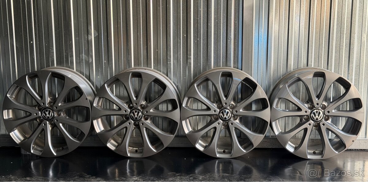 #54 Elektróny originál VW r18 - 3