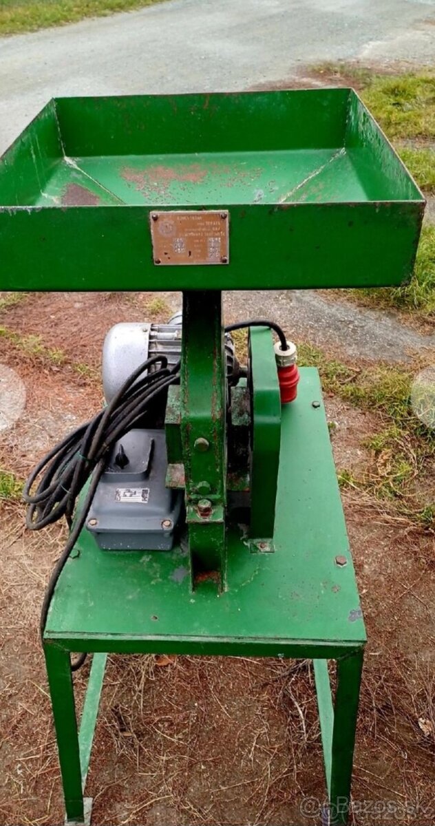 Predám kladivkový šrotovník - 3