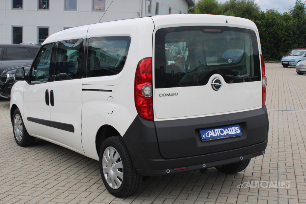 Opel Combo 1,6 CDTi 77 kW SELECTION - 3