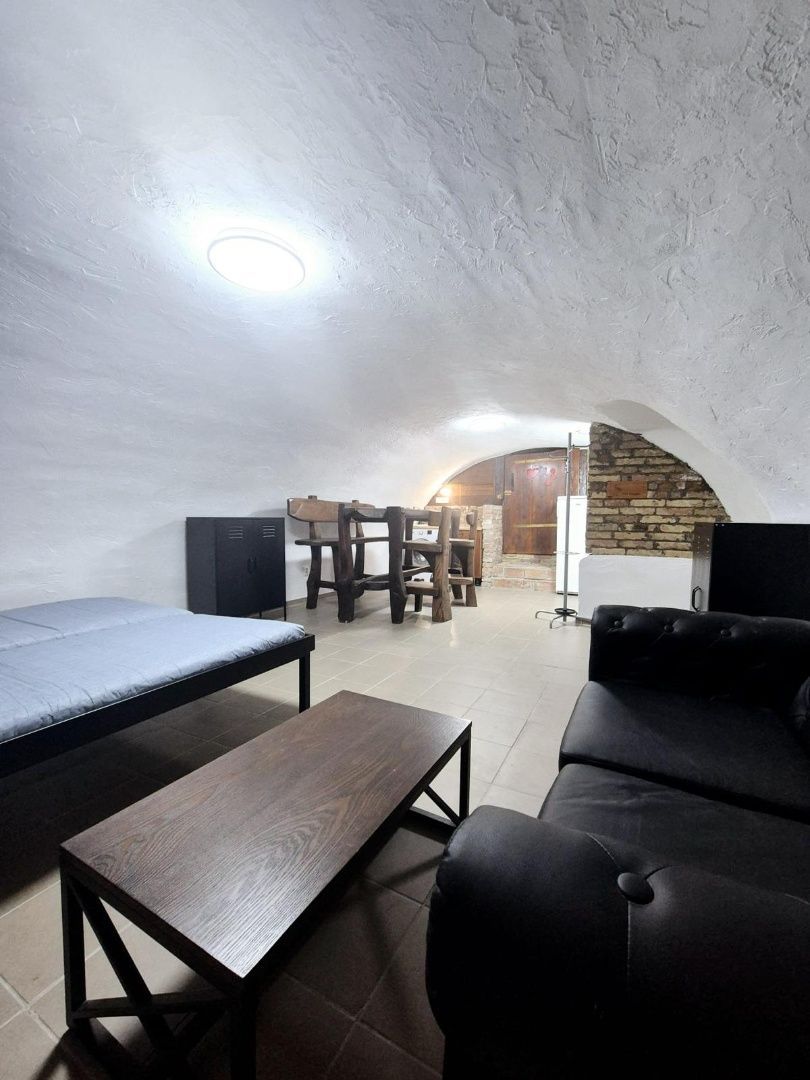 Netradičný apartmán v centre Starého Mesta - 3