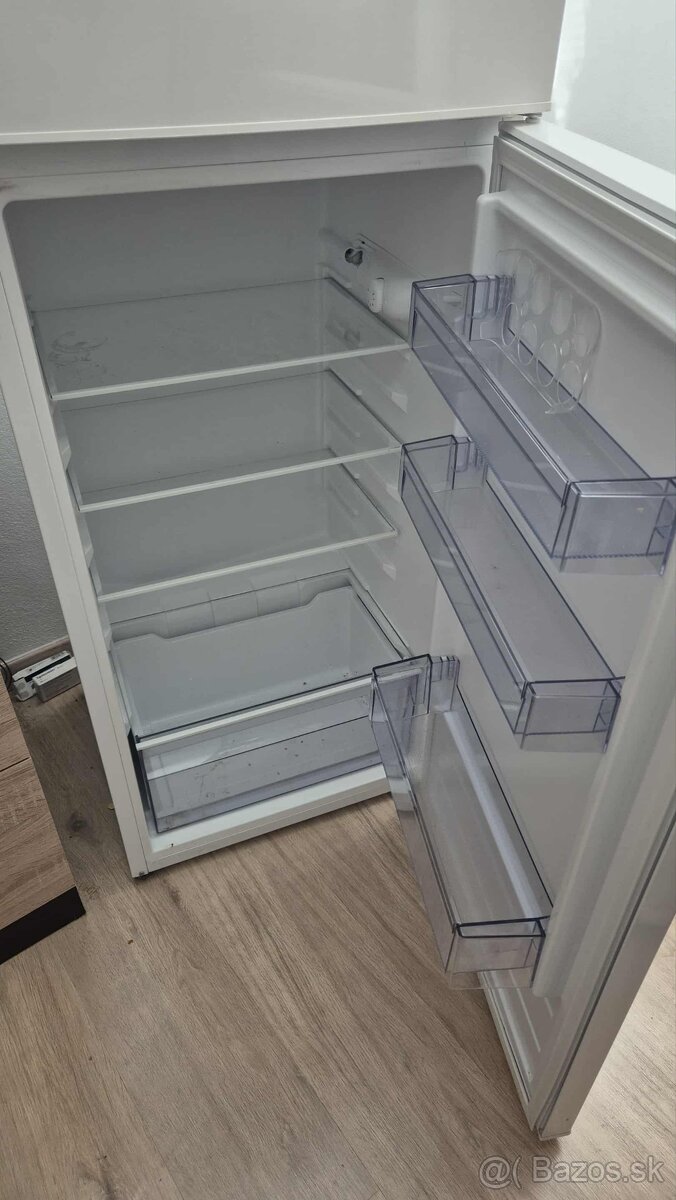 Chladnička - 3