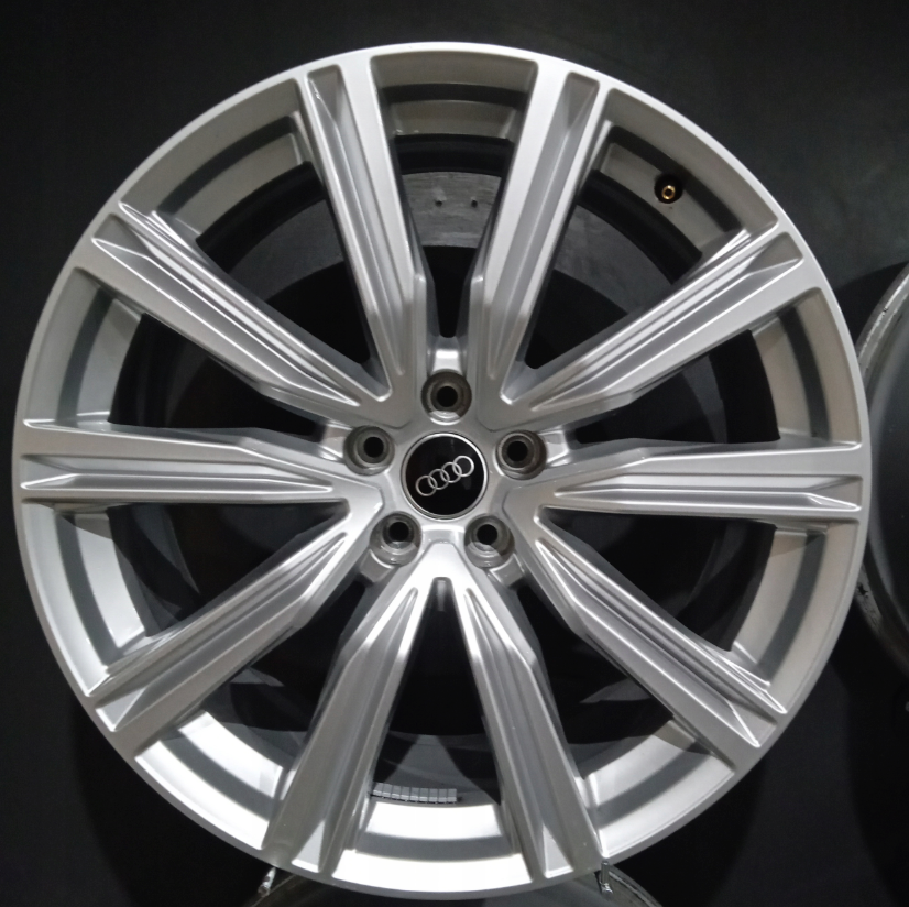 Originál Audi Q7 SQ7 Q8 SQ8 R20 - 3