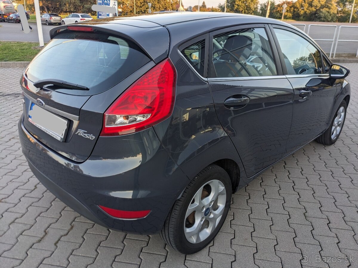 FORD Fiesta Titanium 1,4TDCi - 3