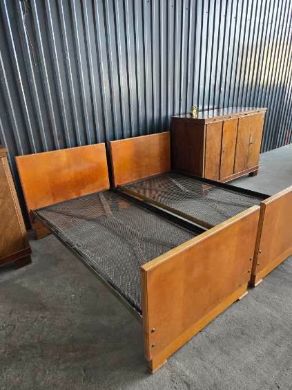 Nabytok Art Deco - 3