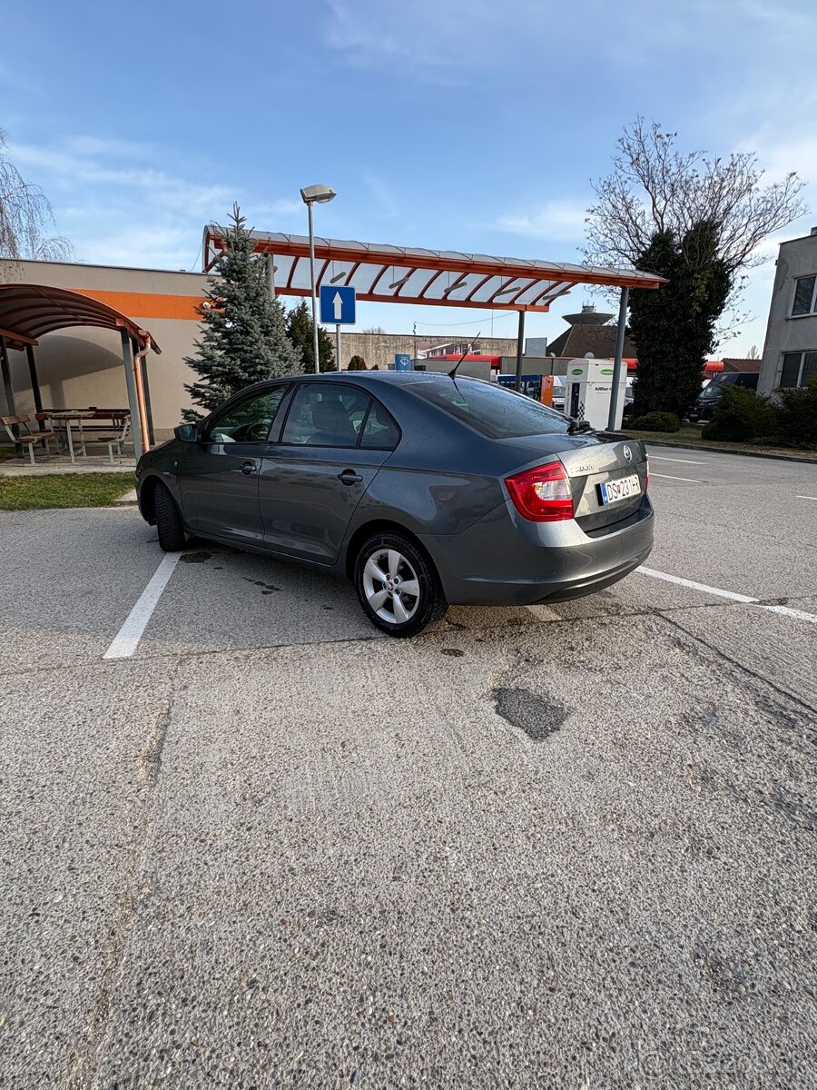 Škoda Rapid 1.6 TDI sedan - 3