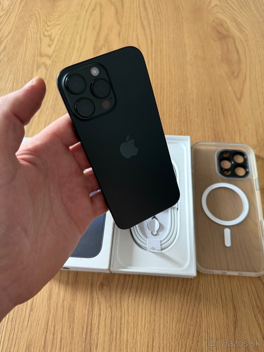 iPhone 16 Pro Max 512 gb Black Titanium v záruke - 3