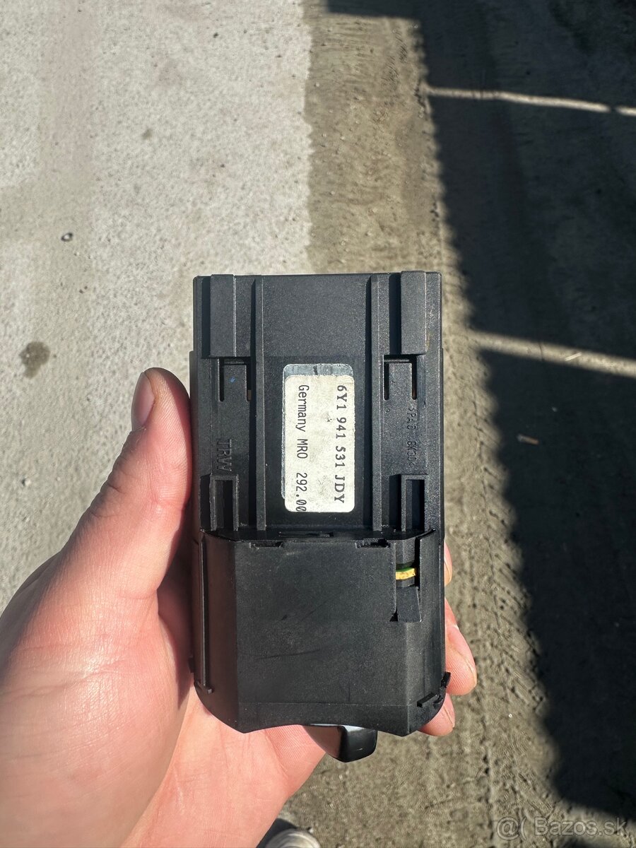 Prepínač svetiel Škoda Fabia 1 - 3