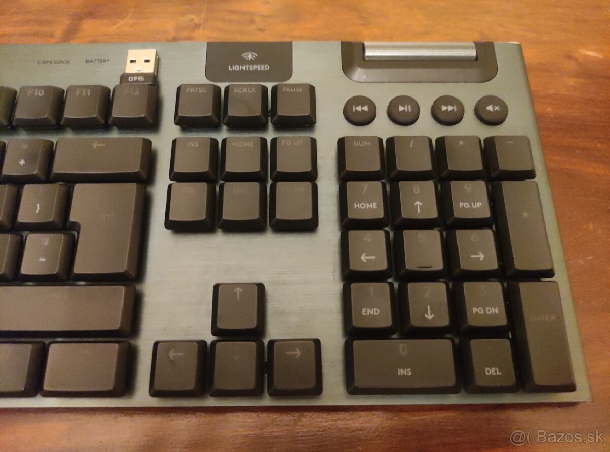 Predám Logitech G915 - 3