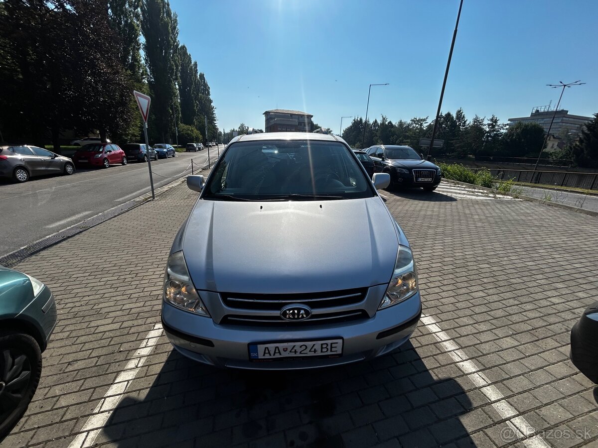 Kia Carnival - 3