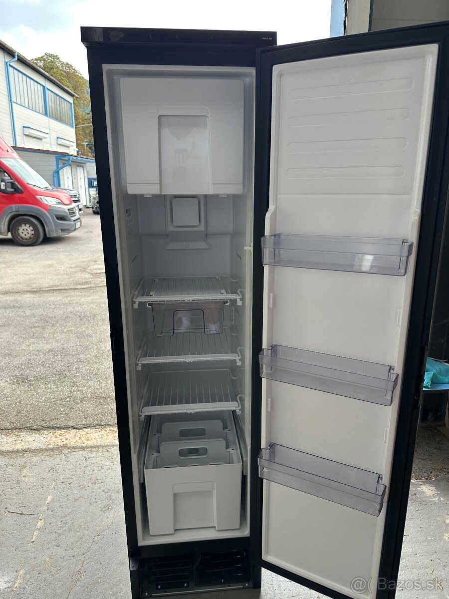 Chladnička Do Karavanu THETFORD - 3