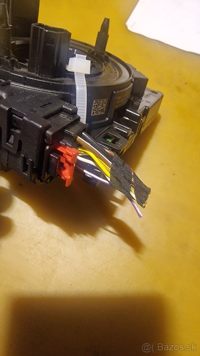 Predam kružok pod volant 5q1953549F - 3