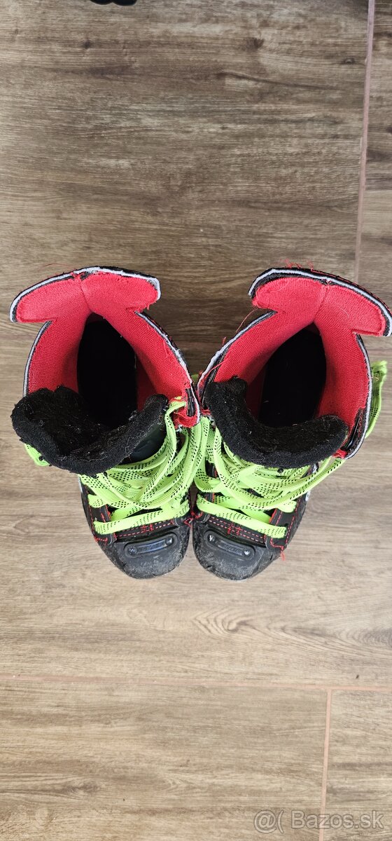 Hokejové korčule - 3