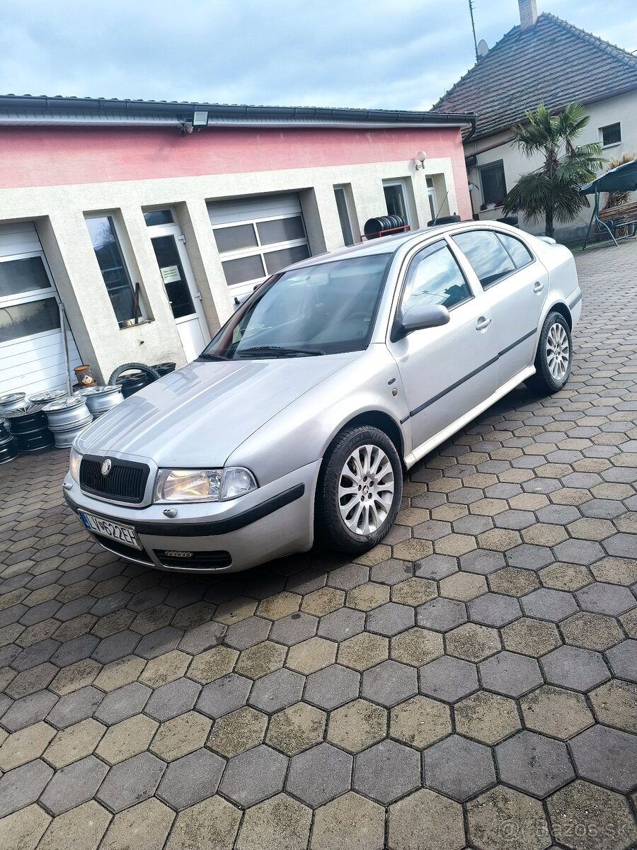 Skoda Octavia - 3