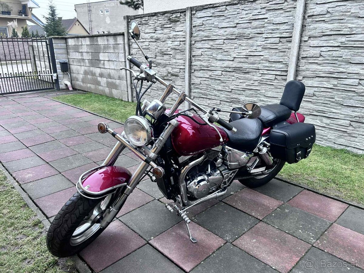 Suzuki Marauder VZ800 - 3