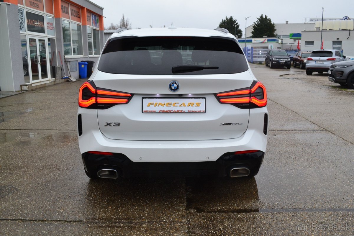 BMW X3 X-DRIVE 30e M-Paket LASER LIGHT - 3