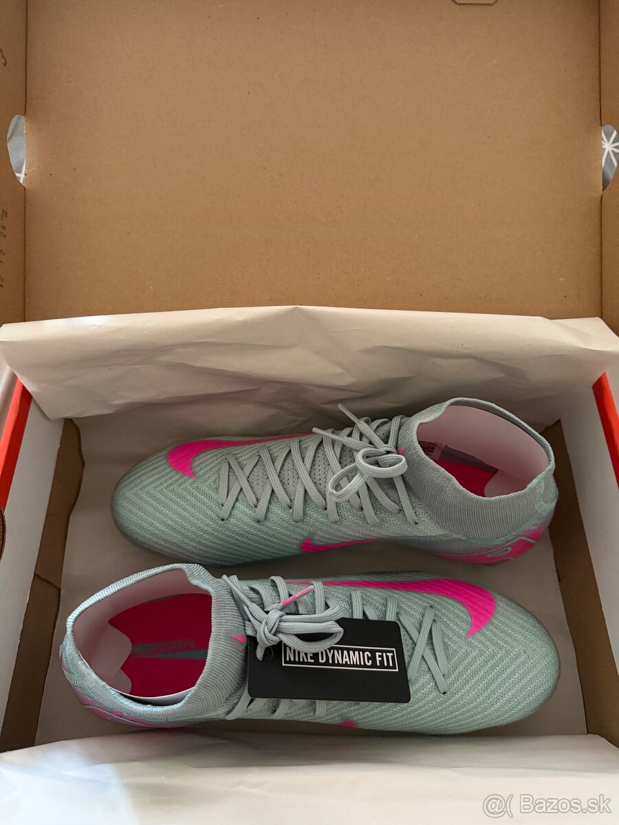 Kopačky Nike - 3