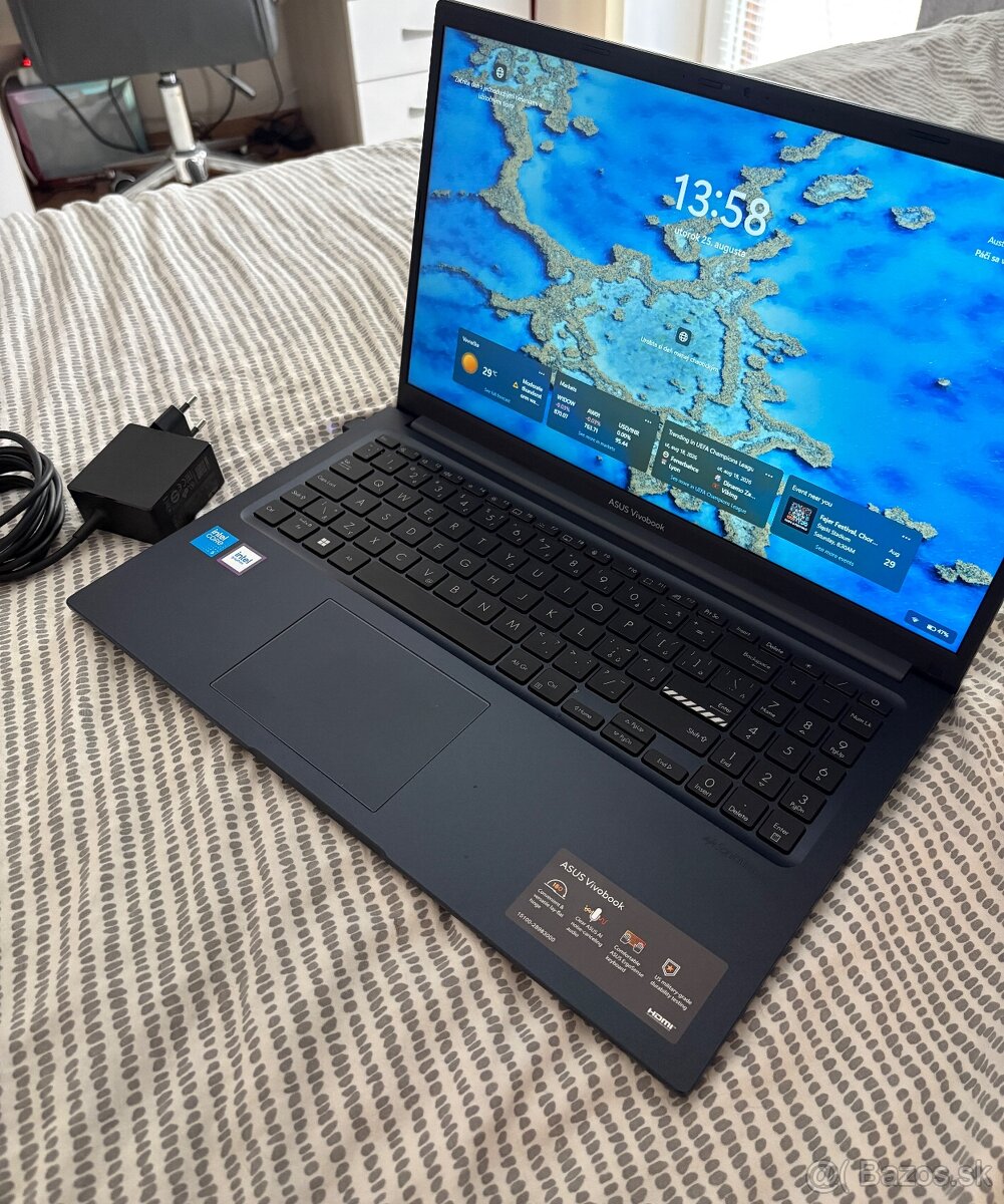 ASUS Vivobook 15 - 3