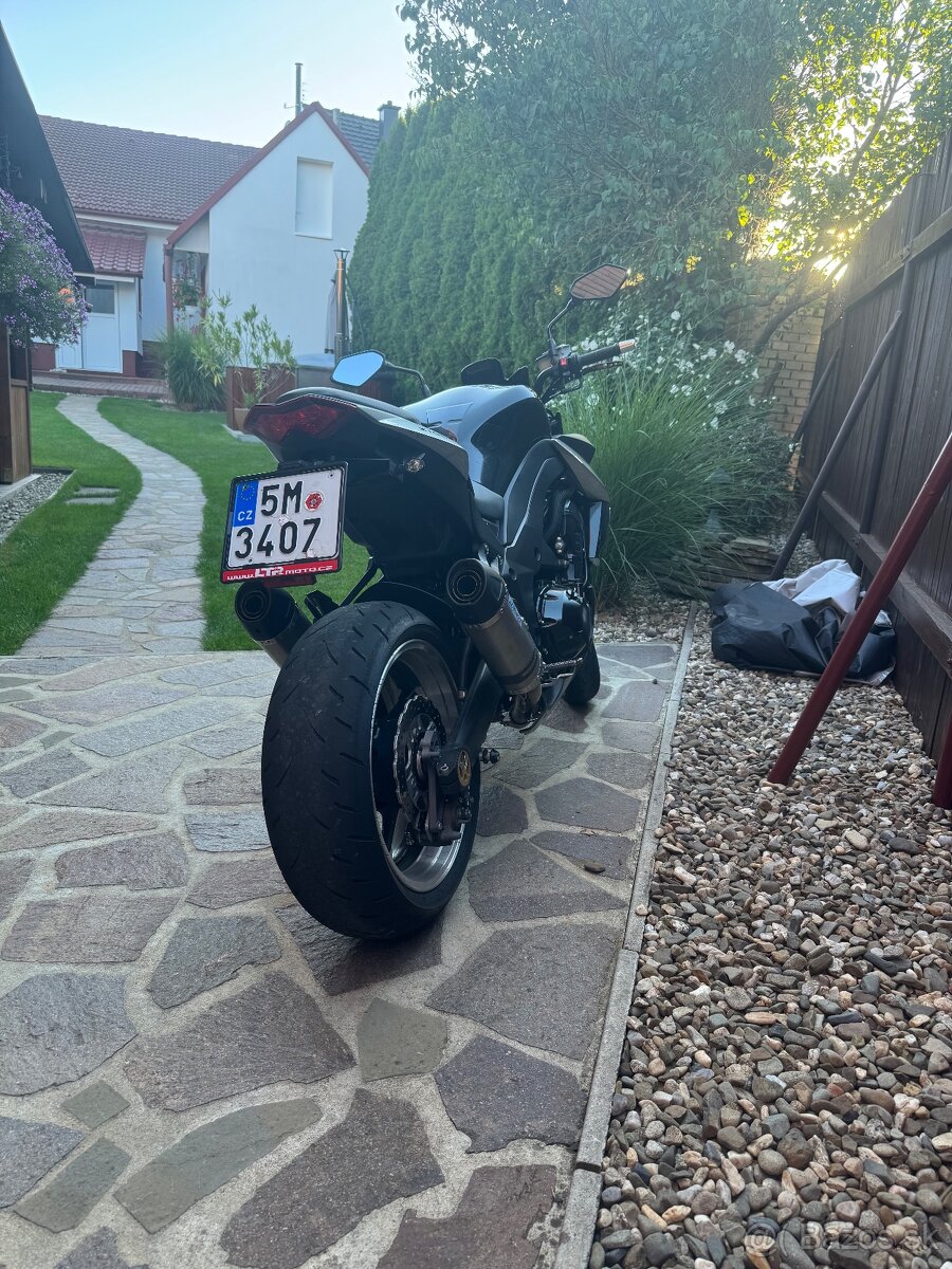 Kawasaki Z1000 2012 - 3