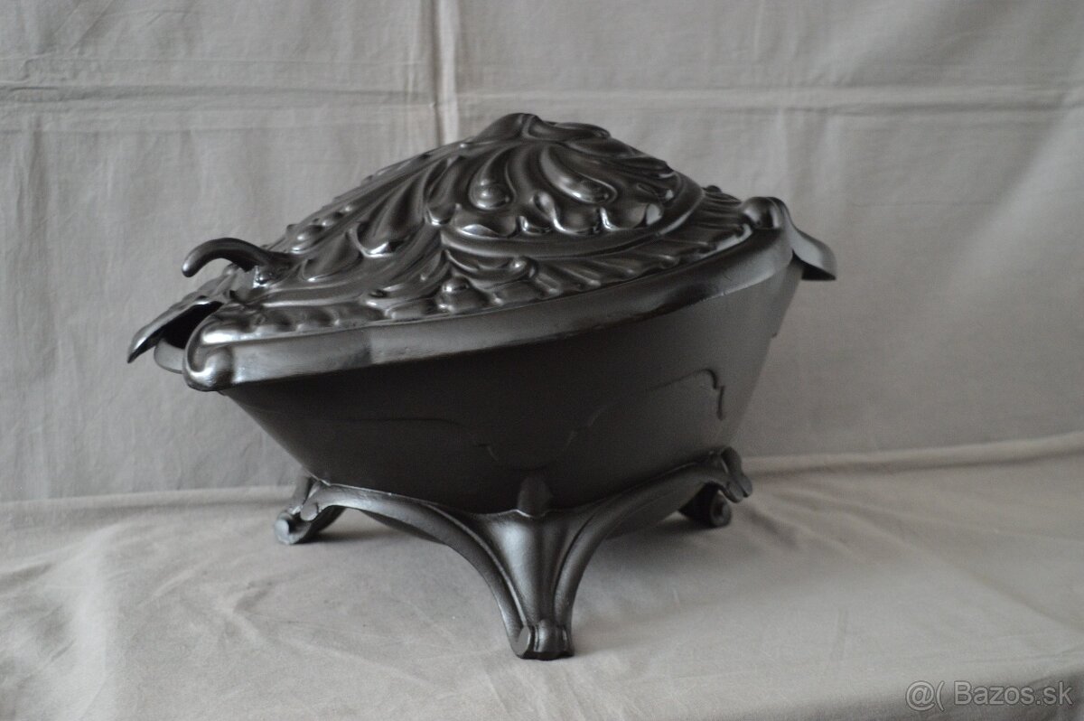 Liatinový uhlák - 3