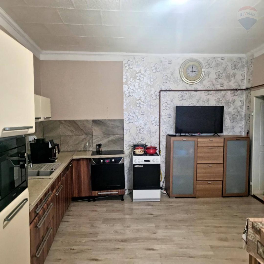 REZERVOVANÉ Predaj 3 +2 izbový rodinný dom v Sládkovičove EX - 3