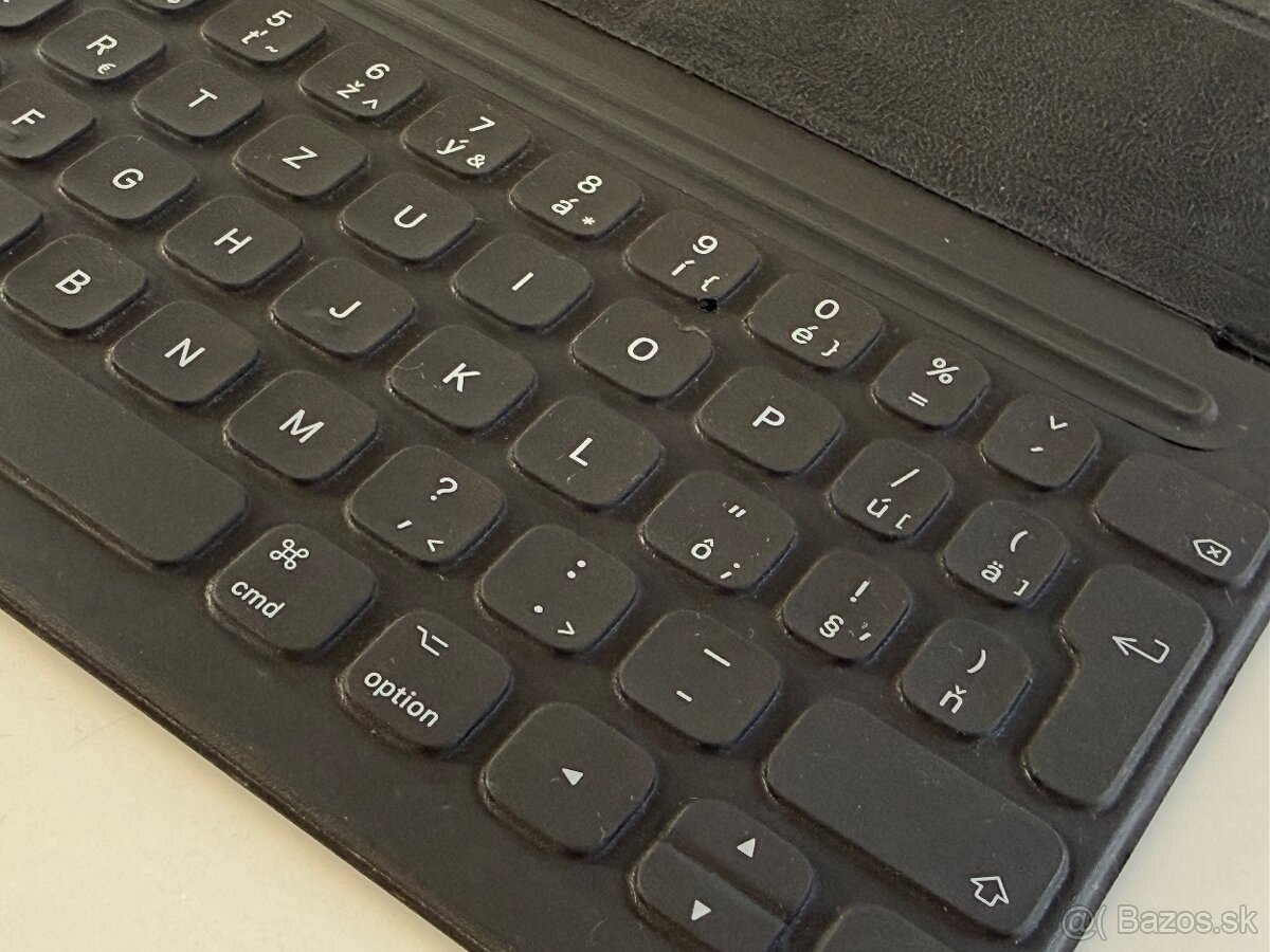Apple Smart Keyboard pre iPad 7 8 9, iPad AIR 3 iPad Pro - 3