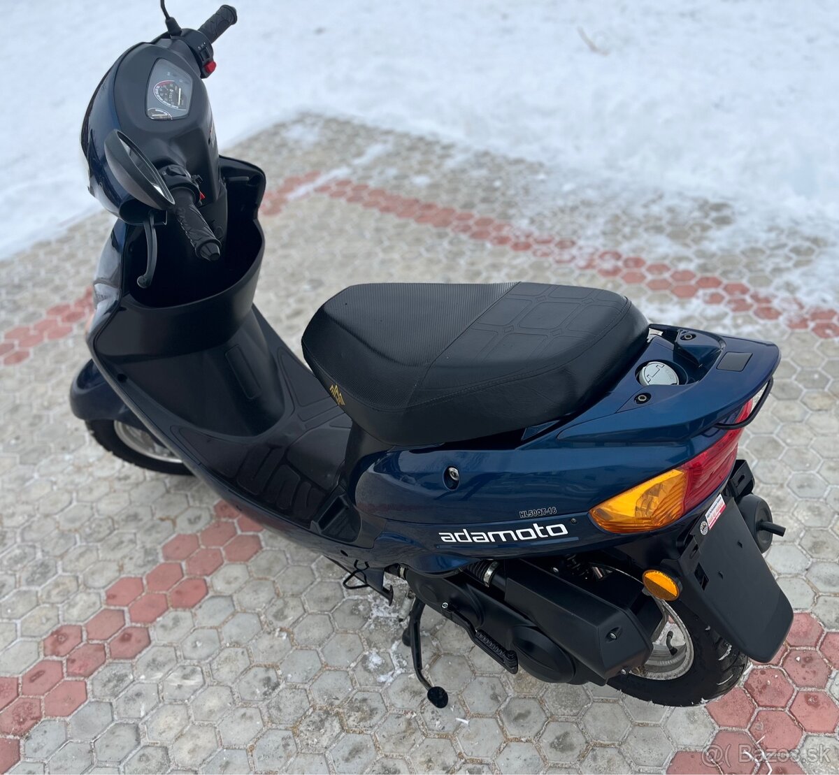 Skúter ADAMOTO 50 ccm - 3