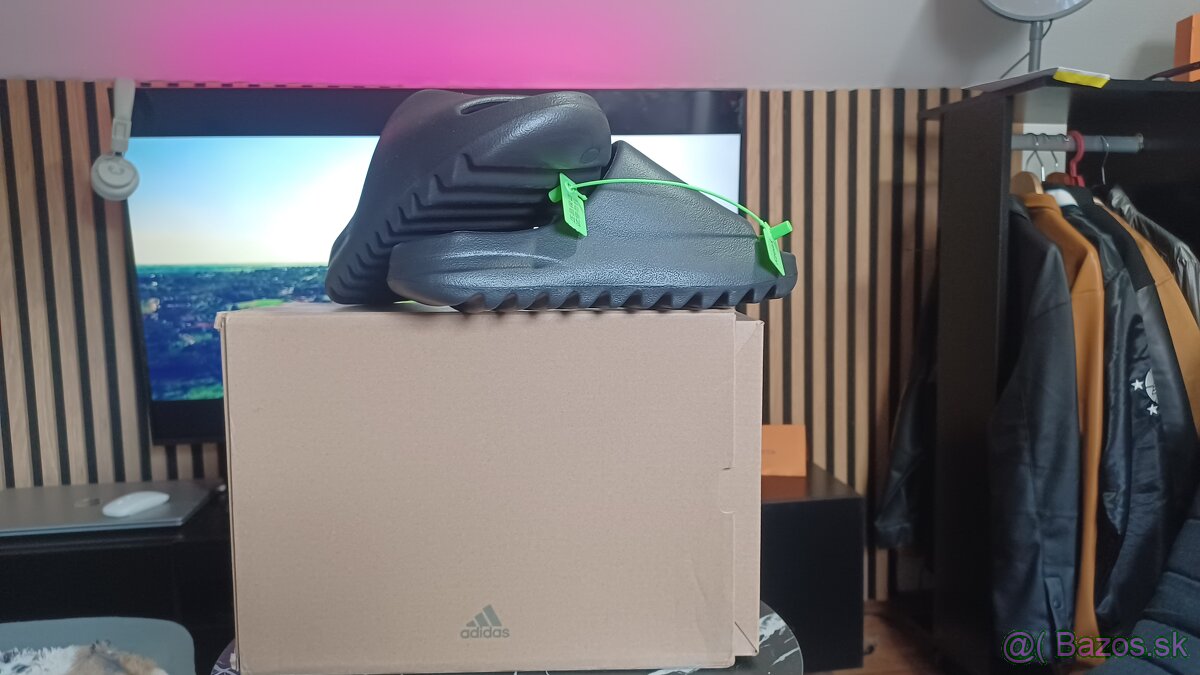 Adidas yeezy slide - 3