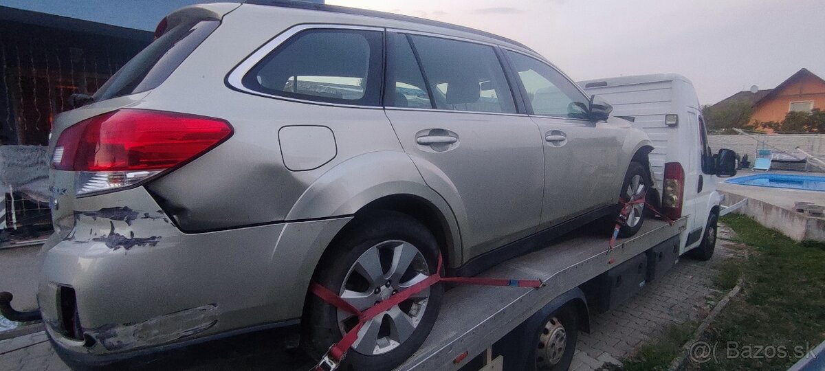 Predám alebo rozpredám Subaru outback - 3