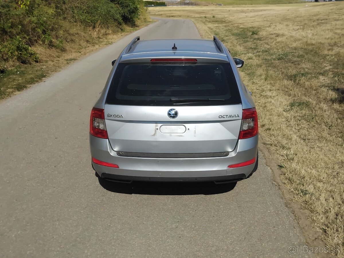 ROZPREDÁM Škoda Octavia 3 - 3