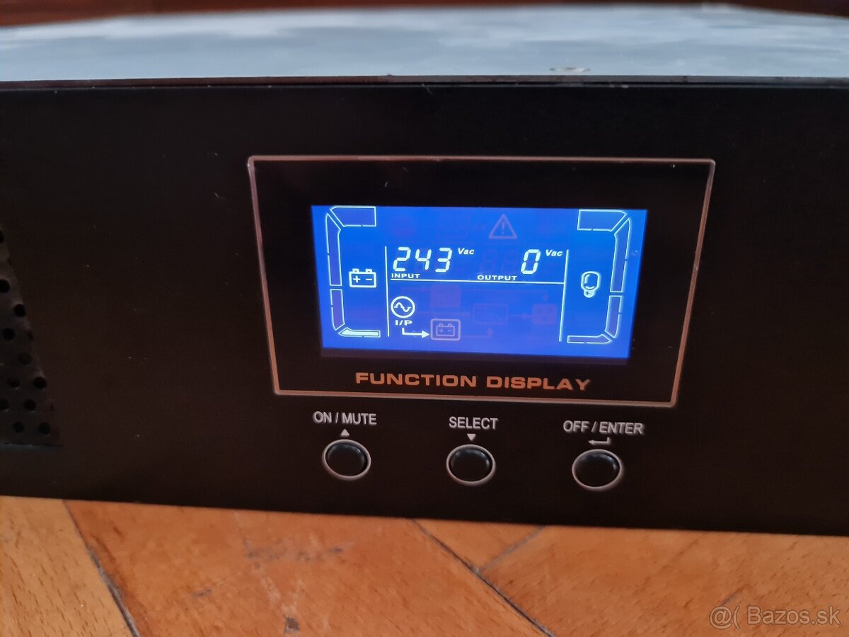 Predám UPS - 2x menšie a 1x veľká (bez batérií) - 3