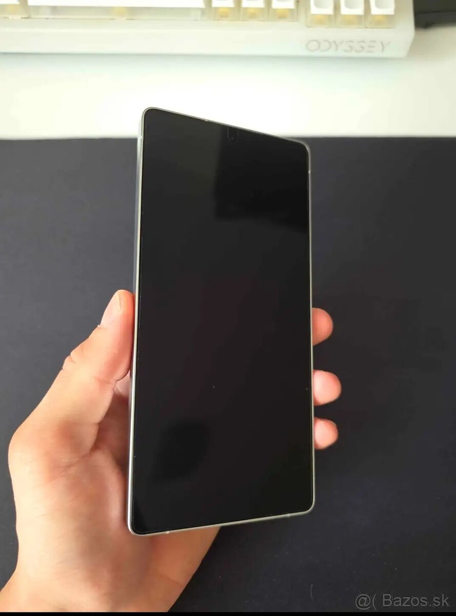 NEPOSKODENY NEPOSKRIABANY SAMSUNG GALAXY S25 ULTRA 12/512 - 3