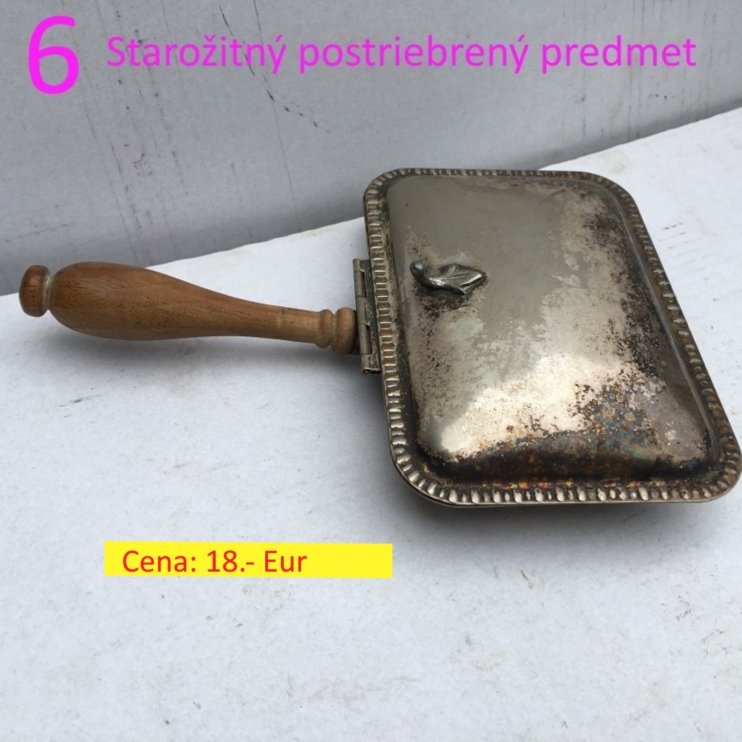 Bronzové sochy a busty, žehlička, svietnik a kovové veci - 3