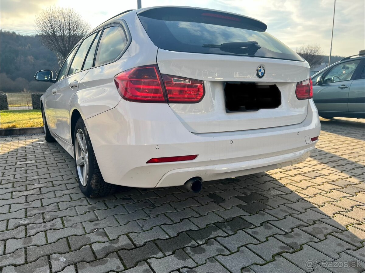 F31 320i - 3