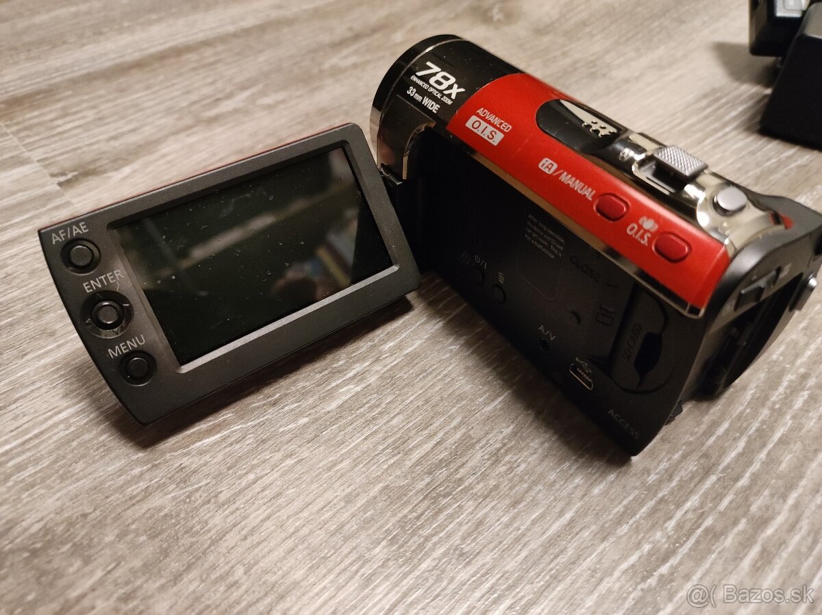 Predám nefunkčnú kameru Panasonic - 3