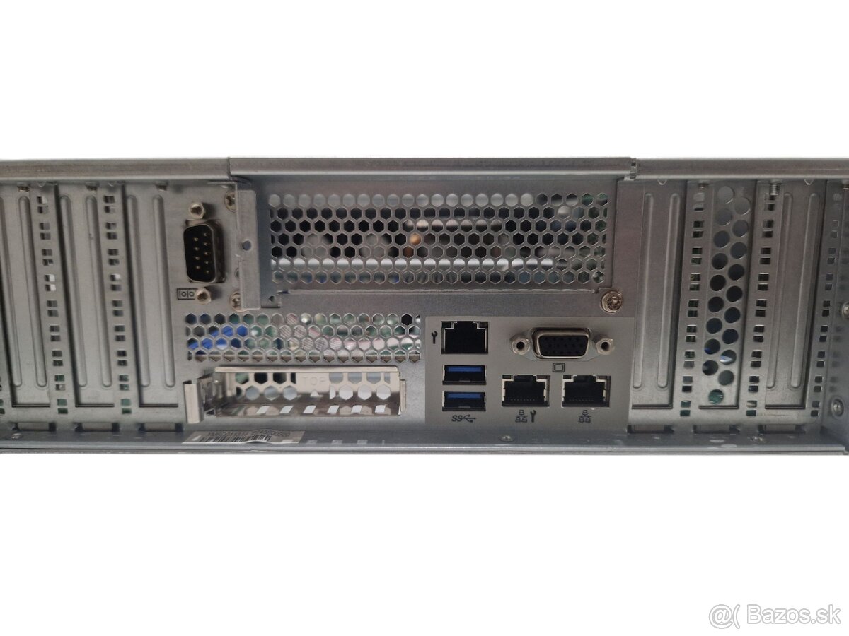 Fujitsu RX2540 M4, 2x GOLD 6138 (80 threadov), 256GB RAM - 3