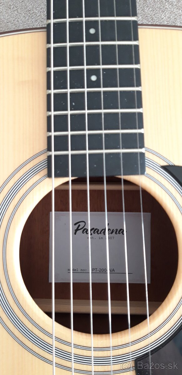 Akusticka gitara - 3