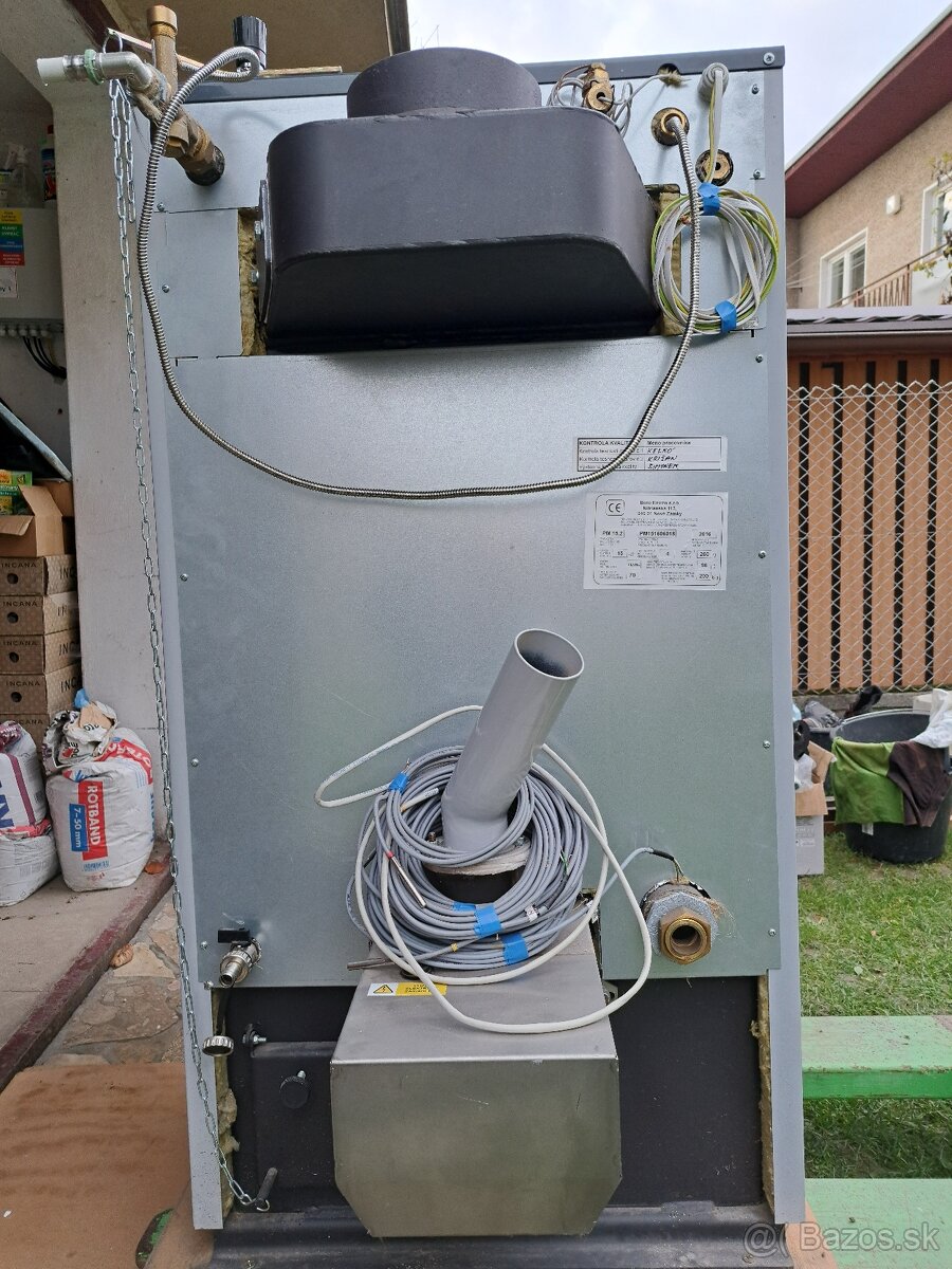Kotol na pelety a drevo. - 3